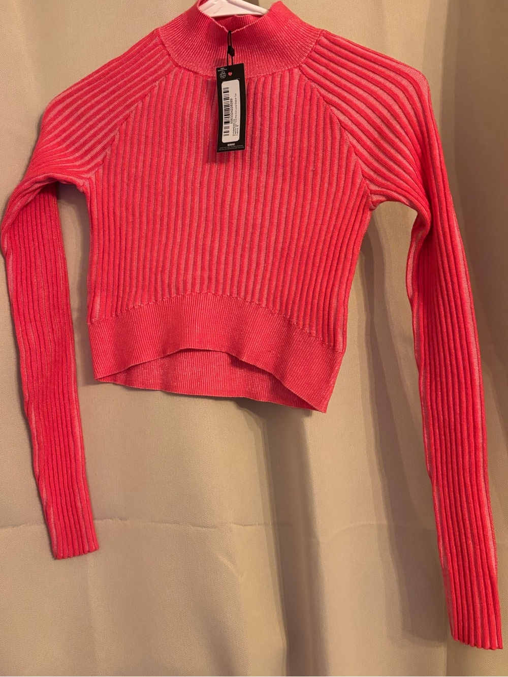 Pretty little thing Ribbed Cropped Mock Neck Sweater - Hot Pink